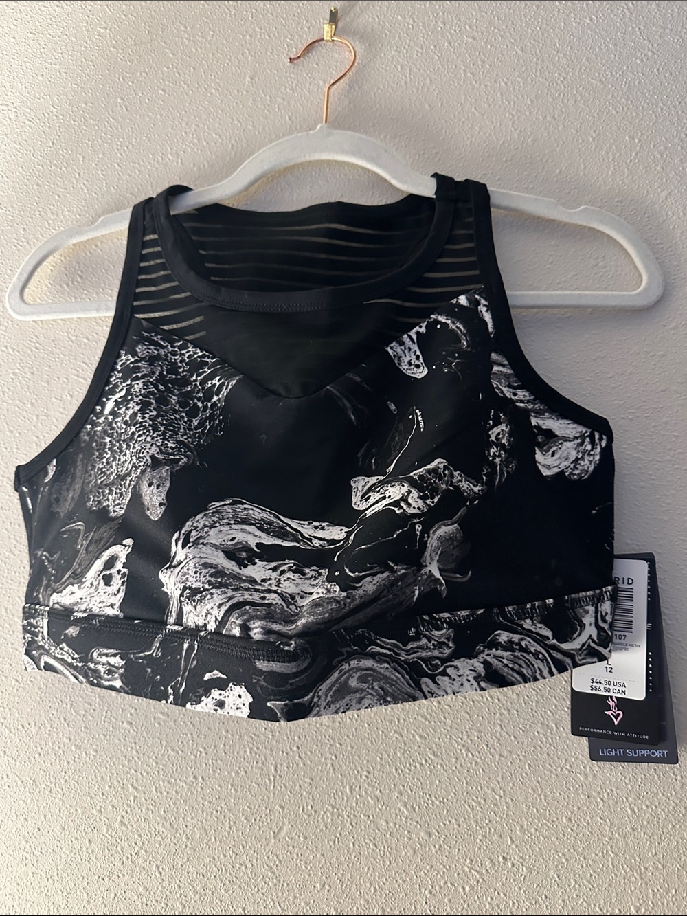 NWT torrid Black & White Marble Print Sports Bra